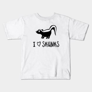 I Heart Skunks for Skunk Lovers Kids T-Shirt